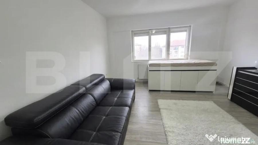 Apartament cu 3 camere de vanzare, 75.77 mp, in Carpati 2 - 17