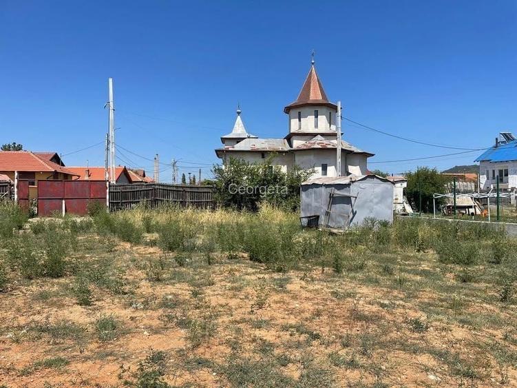 Teren 750 mp in Dudasul Cernetului, deschidere 22m, lungime 34m, direct de la proprietar