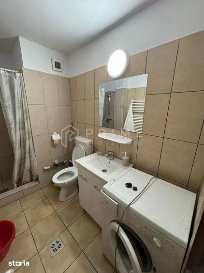 Apartament cu 2 camere decomandat în Cornișa