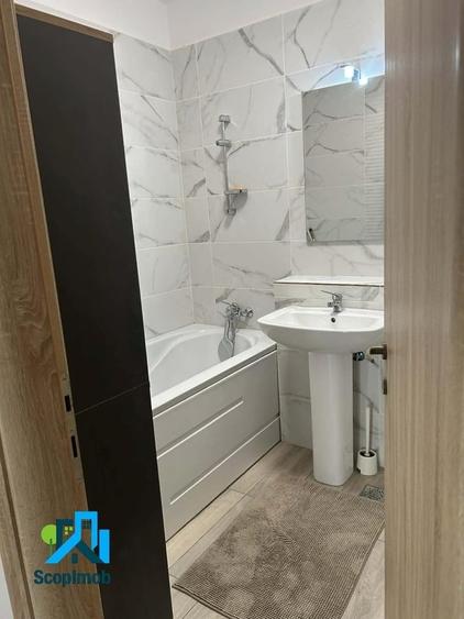 Apartament cu 2 camere semidecomandat în Metalurgiei