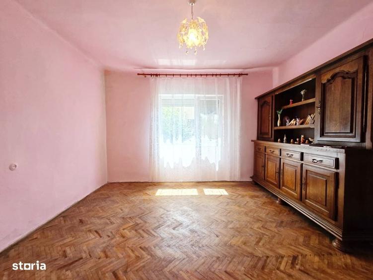 Casă cu 4 camere în Grădiște