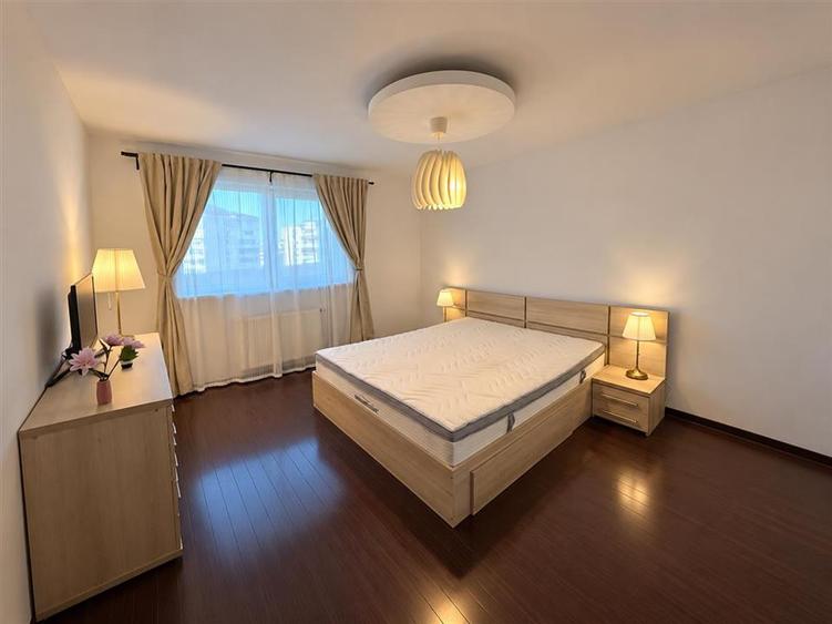 Apartament cu 2 camere semidecomandat, mobilat în Hipodrom 3