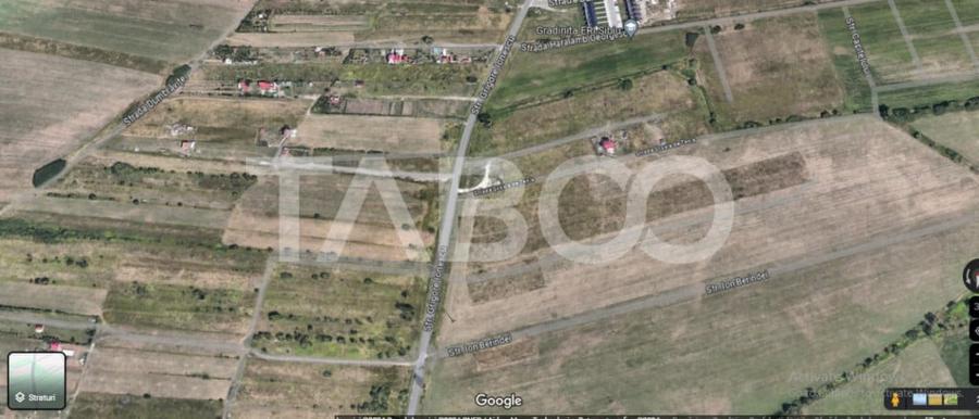 Teren de 1765 mp, în Central