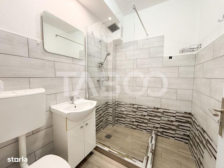 Apartament cu 3 camere decomandat în Horea