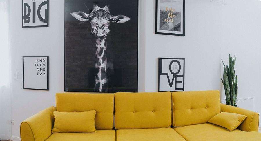 Apartament cu 3 camere în Centru Civic