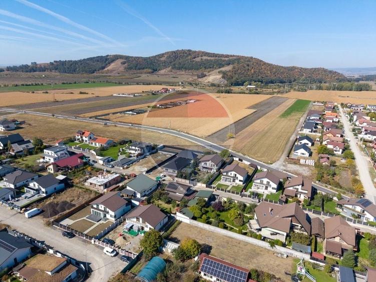 Teren Construcții intravilan de 824 mp, în Hărman