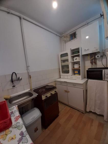 Garsonieră decomandată în Aleea Carpați