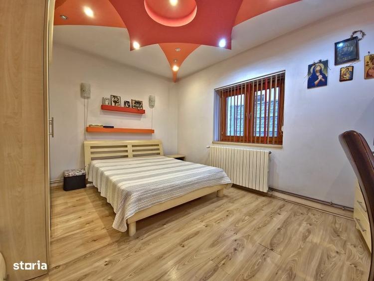 Pensiune 17 camere in Eforie Nord afacere de familie, gata de expl - 1