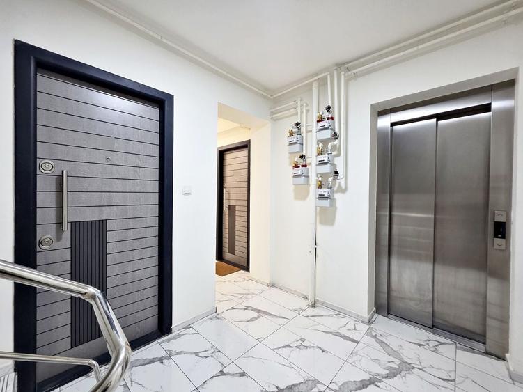 Apartament cu 2 camere decomandat, mobilat în Central