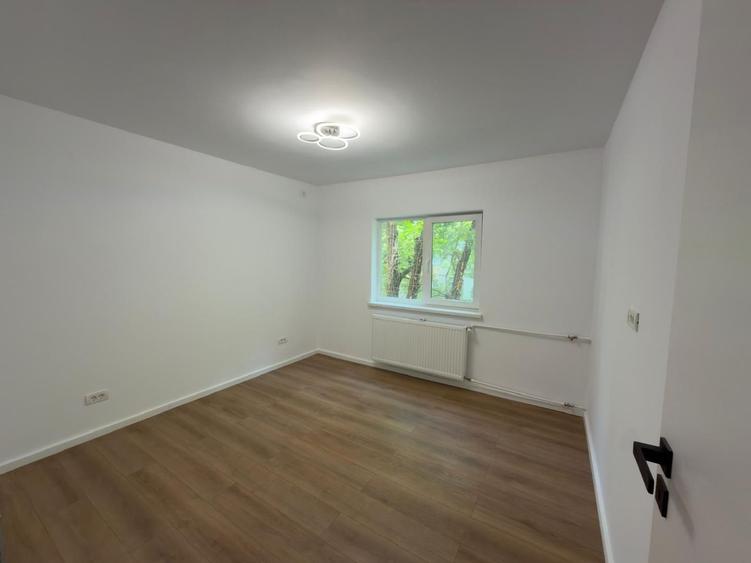 Apartament cu 2 camere decomandat în Decebal