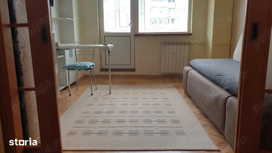 Apartament cu 3 camere decomandat în Rahova