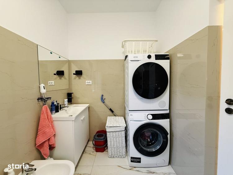 Casă cu 3 camere în Sânmihaiu Român