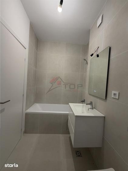 Apartament cu 2 camere în Baza 3