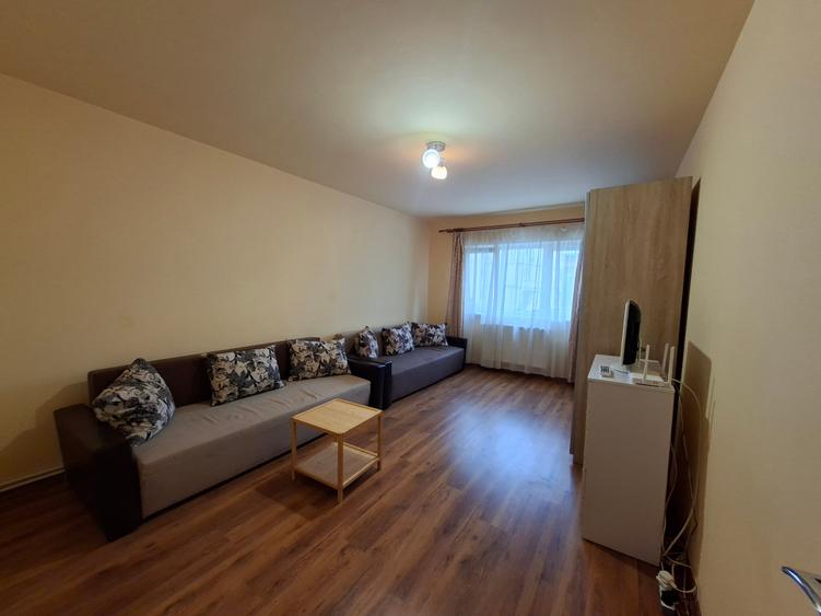 Apartament cu 2 camere în Liliacului