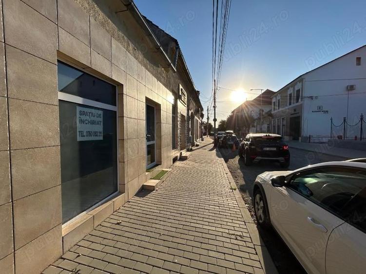 Spațiu comercial, de 80 mp, în Ultracentral