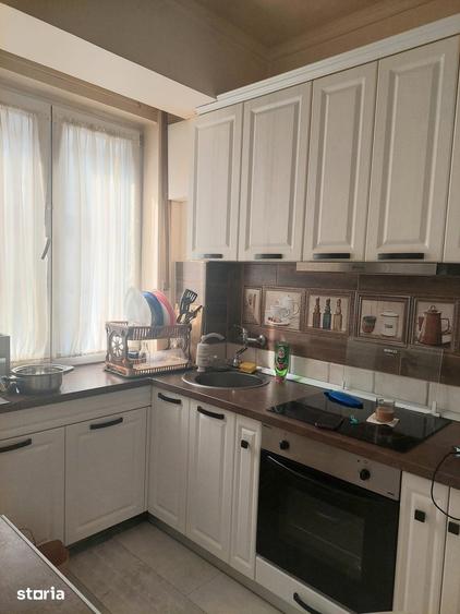 Apartament cu 3 camere în Ultracentral