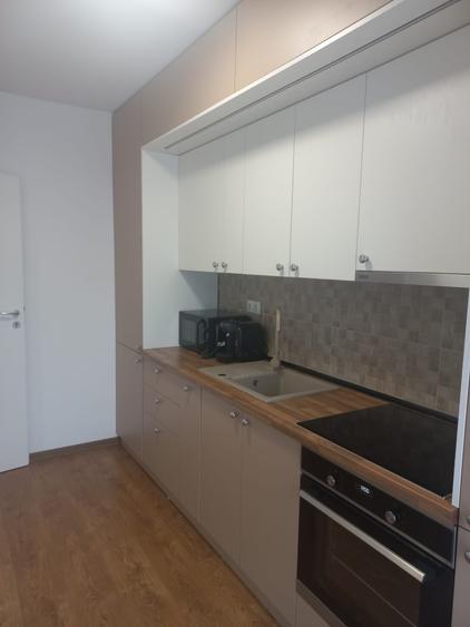 Apartament cu 2 camere decomandat în Florești — fotografia 1