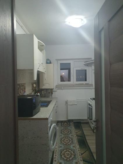 Apartament cu 2 camere decomandat în Exterior Vest