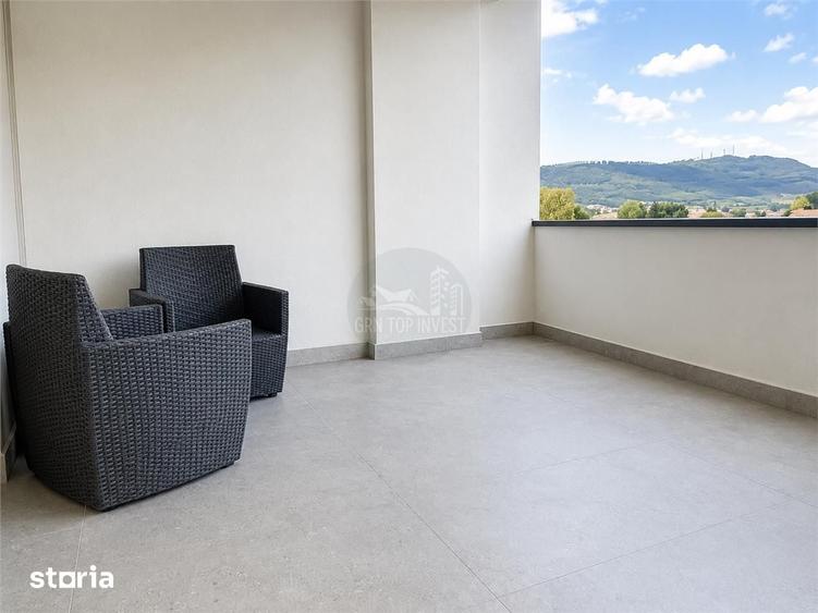 Apartament cu 2 camere decomandat în Lazaret