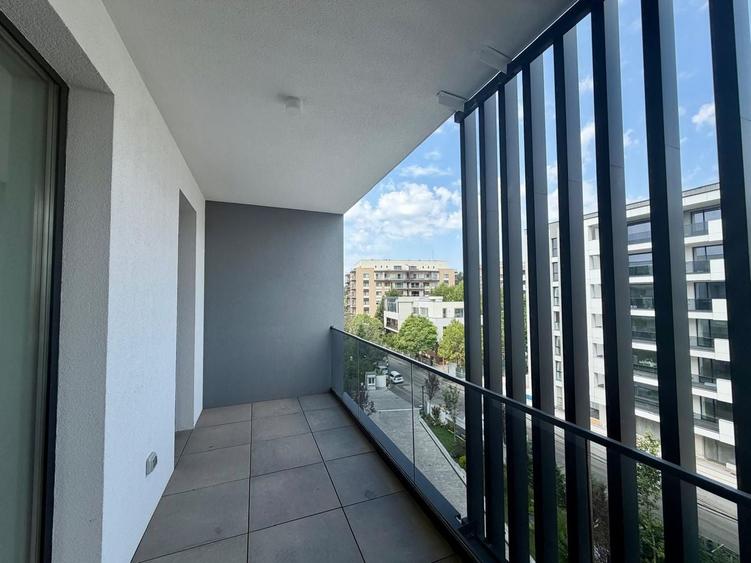 Apartament cu 3 camere în Iancu Nicolae