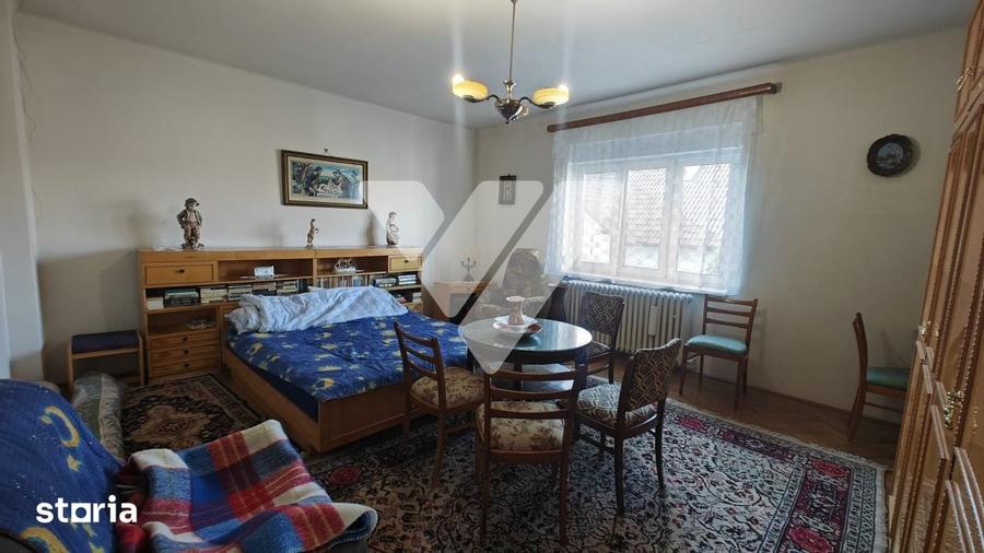 Casă cu 4 camere cu Teren 353 Mp în Central
