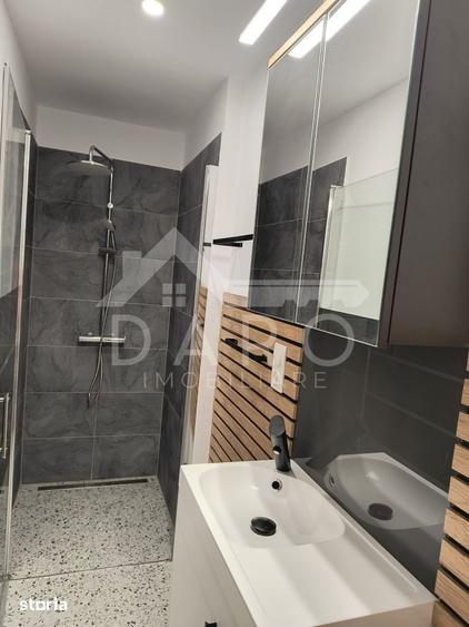 Apartament cu 2 camere decomandat, mobilat în Central