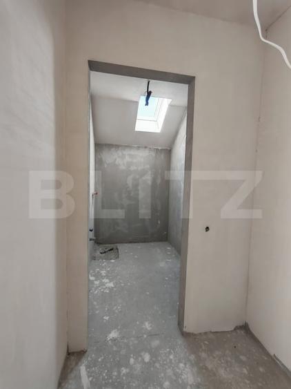Casă individuală cu 4 camere cu Canalizare în Tureni