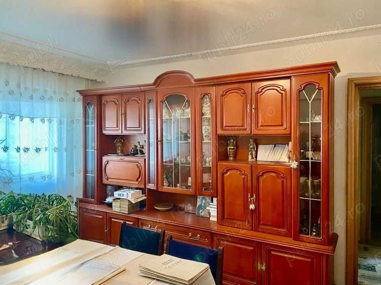 Apartament cu 3 camere în Nicolae Bălcescu