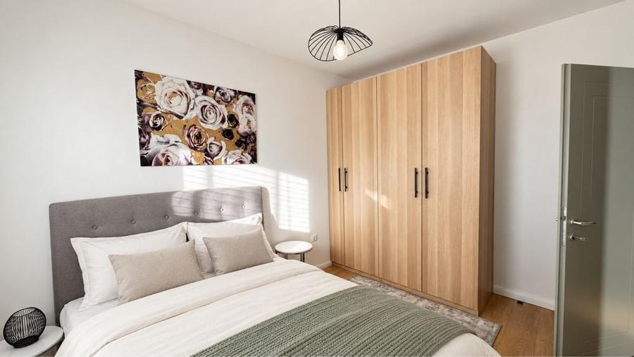 Apartament cu 2 camere semidecomandat în Central