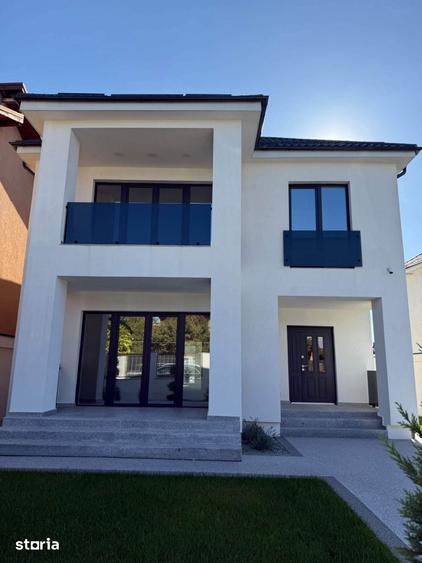 Casă cu 5 camere cu Teren 434 Mp în Central