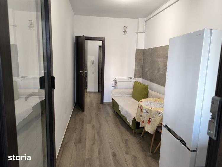 Garsoniera cu centrala termica si loc de parcare - 1