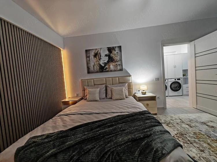 Apartament cu 2 camere decomandat în Exterior Vest