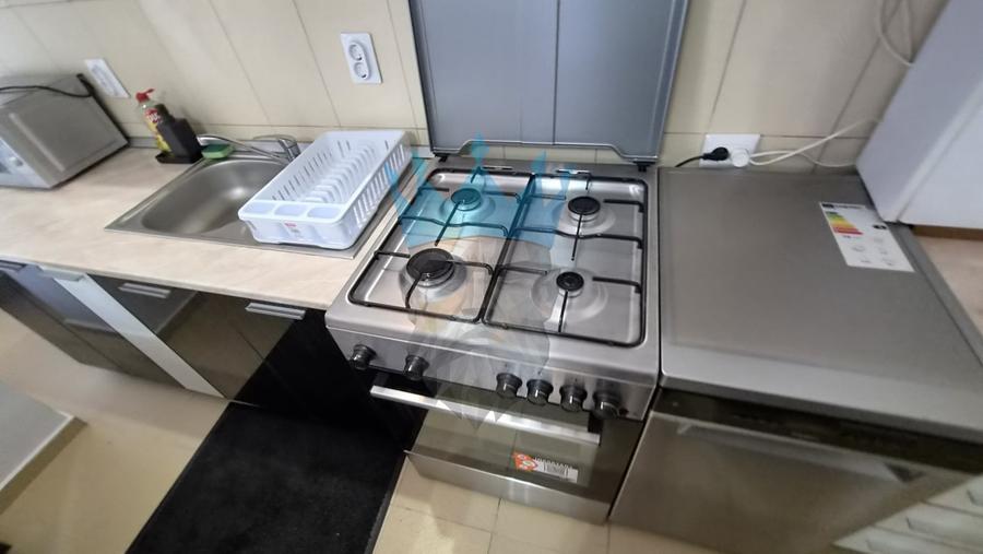 Apartament cu 3 camere decomandat, mobilat în Moșilor
