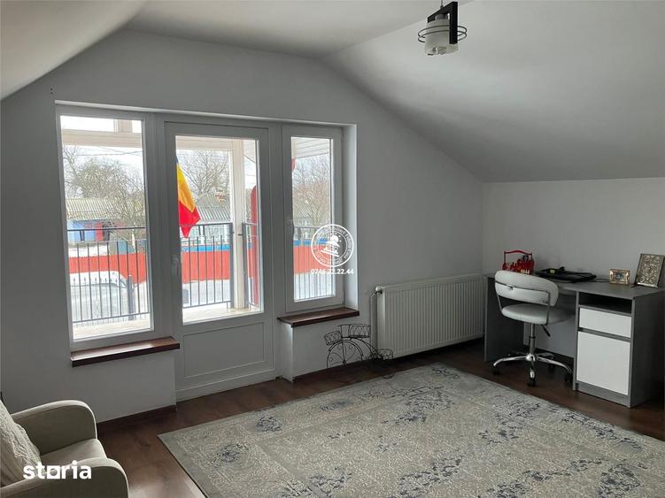Casă cu 4 camere cu Teren 1263 Mp în Țigănași