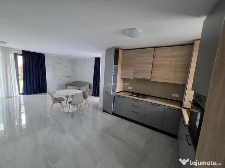 Casă cu 5 camere cu Teren 85 Mp în Central