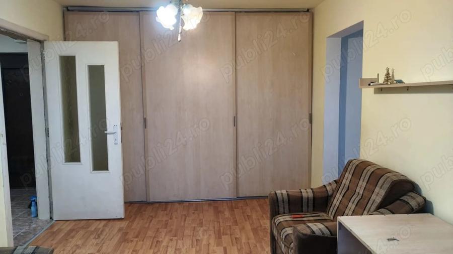 Apartament cu 2 camere semidecomandat în Șagului