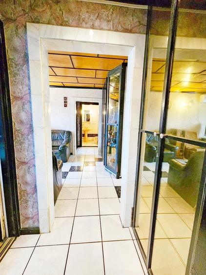 Apartament cu 4 camere decomandat în Dorobanților