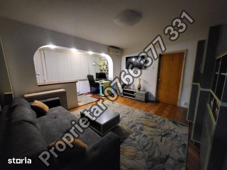 Apartament cu 3 camere semidecomandat în Titan