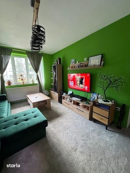 Apartament cu 2 camere semidecomandat în Piața Centrală