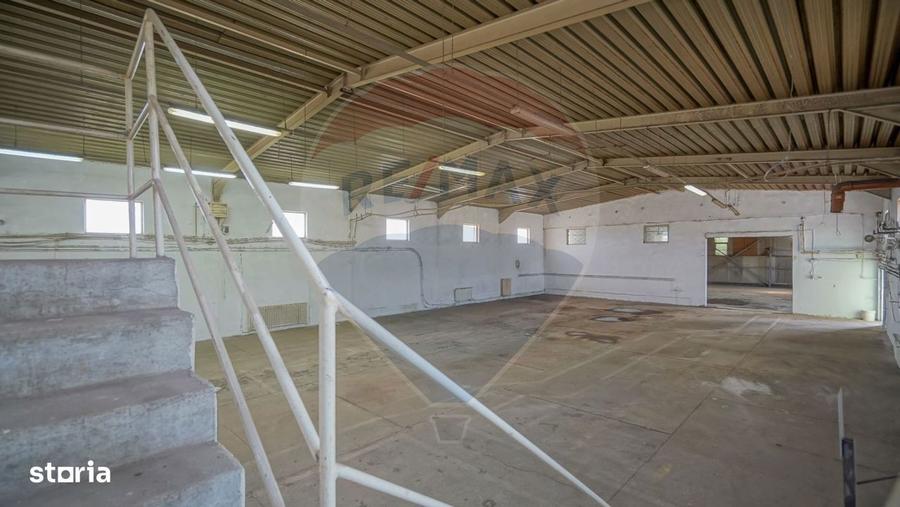 Spațiu comercial, de 794 mp, în Central