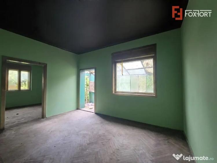Casă cu 2 camere cu Teren 280 Mp în Central