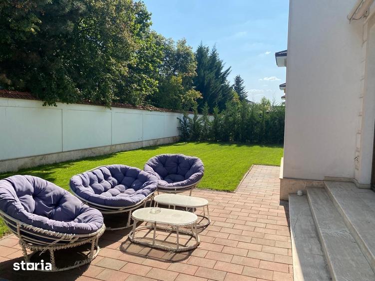 Casă cu 6 camere cu Teren 400 Mp în Central