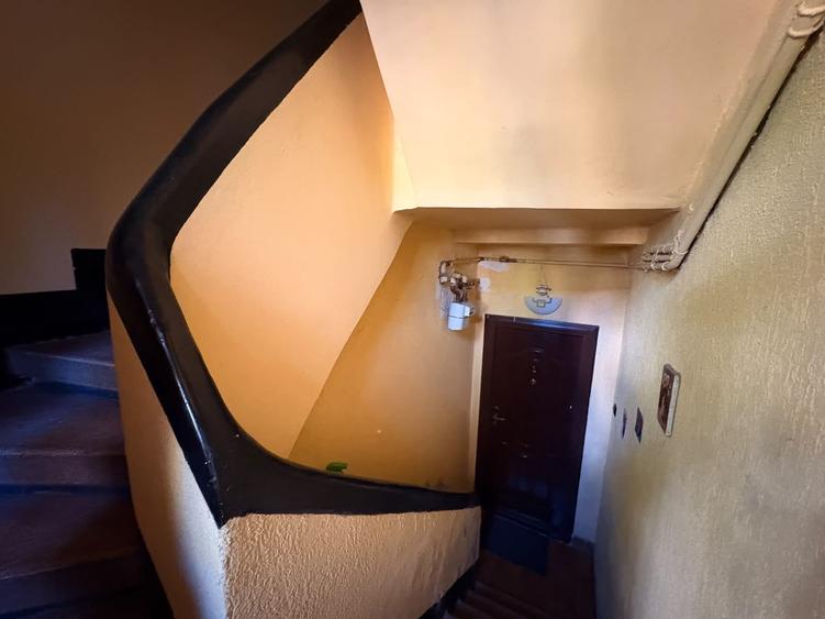 Apartament cu 2 camere circular în Tineretului