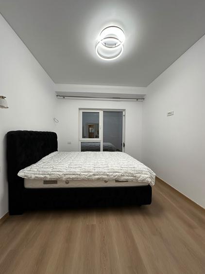 Apartament cu 4 camere decomandat, mobilat în Pipera