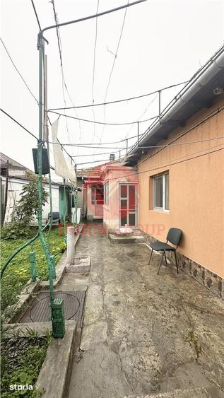 Casă cu 4 camere cu Teren 200 Mp în Viile Noi