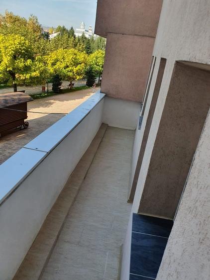 Apartament cu 3 camere decomandat în Ultracentral