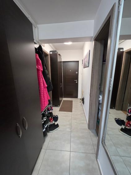 Apartament cu 3 camere semidecomandat, mobilat în 1 Decembrie 1918
