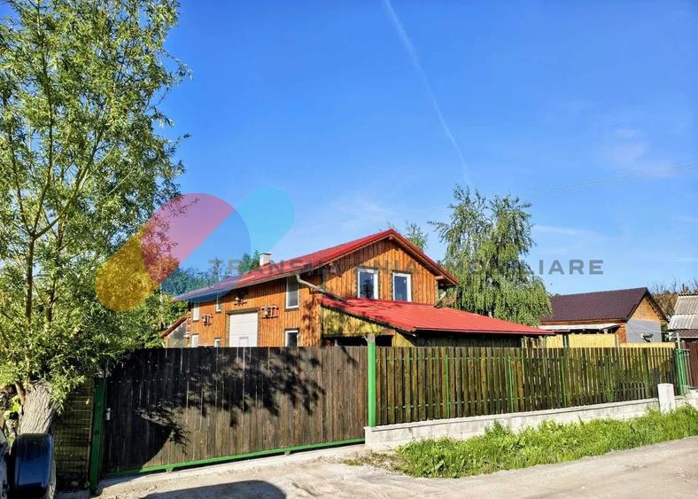 Casă individuală cu 4 camere cu Canalizare în Iris