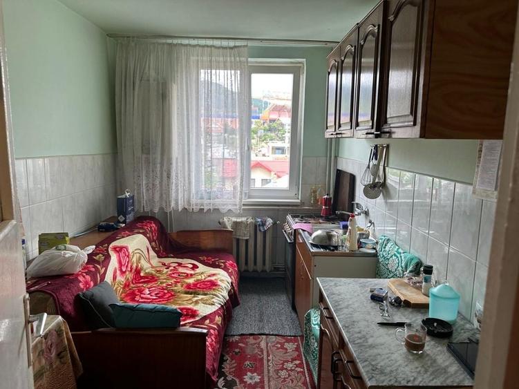 Apartament cu 2 camere decomandat în Precista