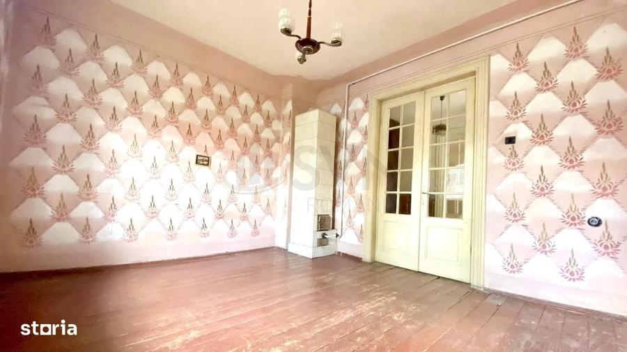 Apartament cu 3 camere în Decebal